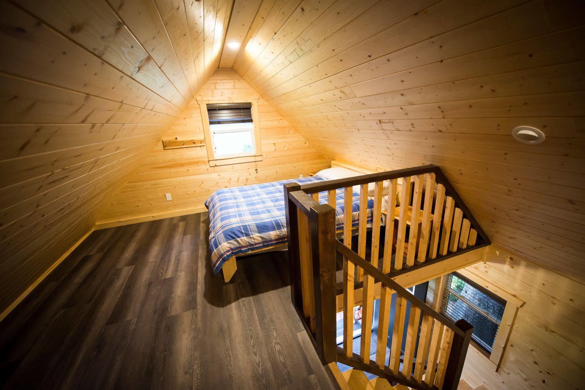 Hidden Acres Farm And Treehouse Resort Terrace Eksteriør billede